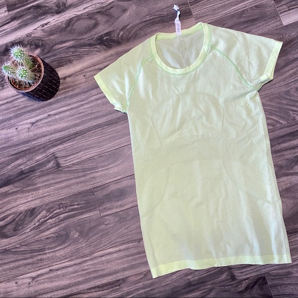 LAST CHANCE Lululemon swiftly tech - Picture 2 of 4